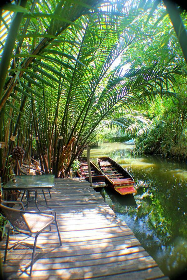 Baan Glangsuan Bang Kobua Hotel Bang Chak Bagian luar foto